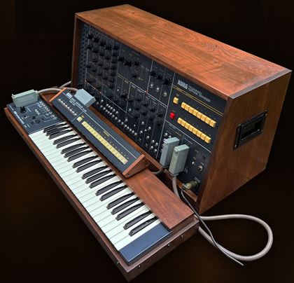 Korg-PS3200 - superb, MIDI, extras etc.